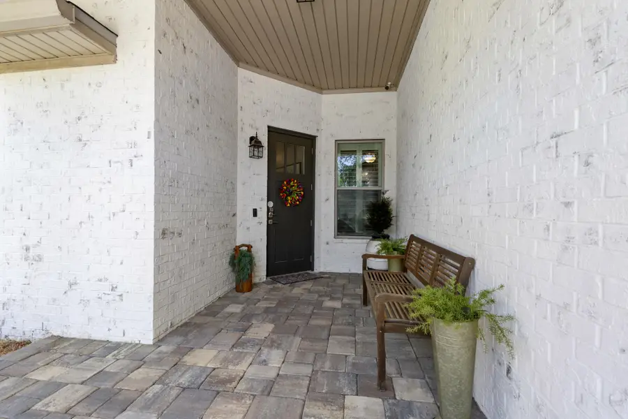 862 Bay Grove Road, Freeport, FL 32439 - Image #2