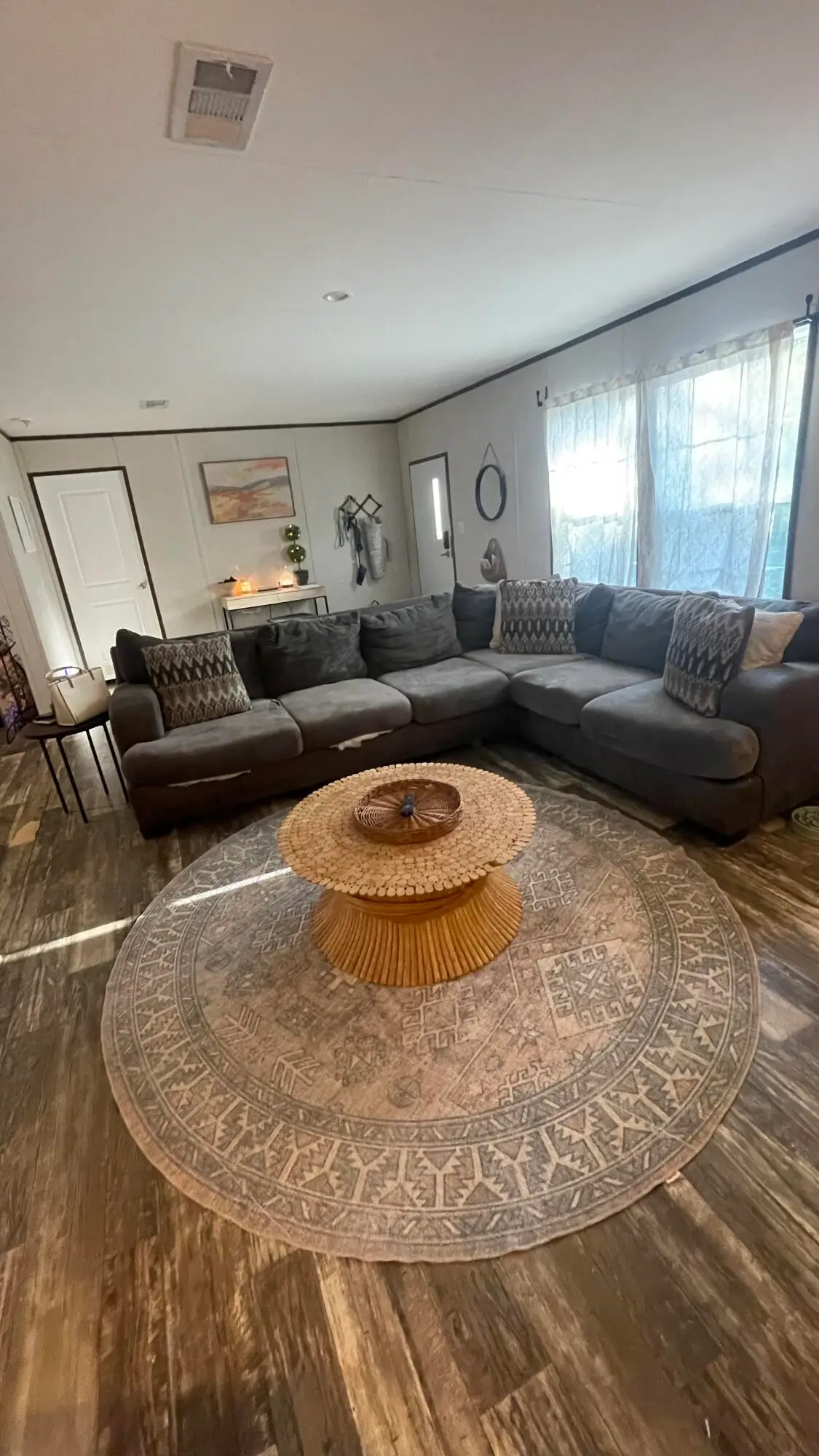 187 E Violet Lane, Defuniak Springs, FL 32433 - Image #1