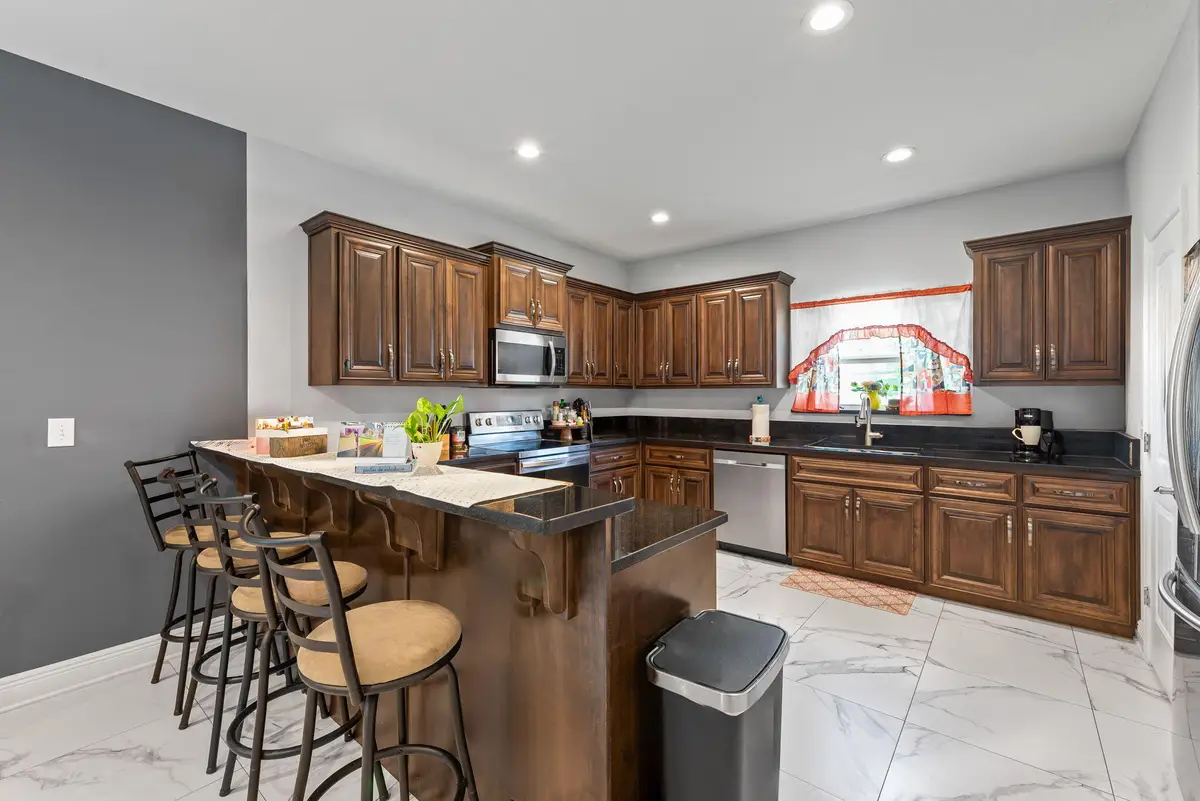 35 NW Baywood Court, Fort Walton Beach, FL 32548 - Image #1