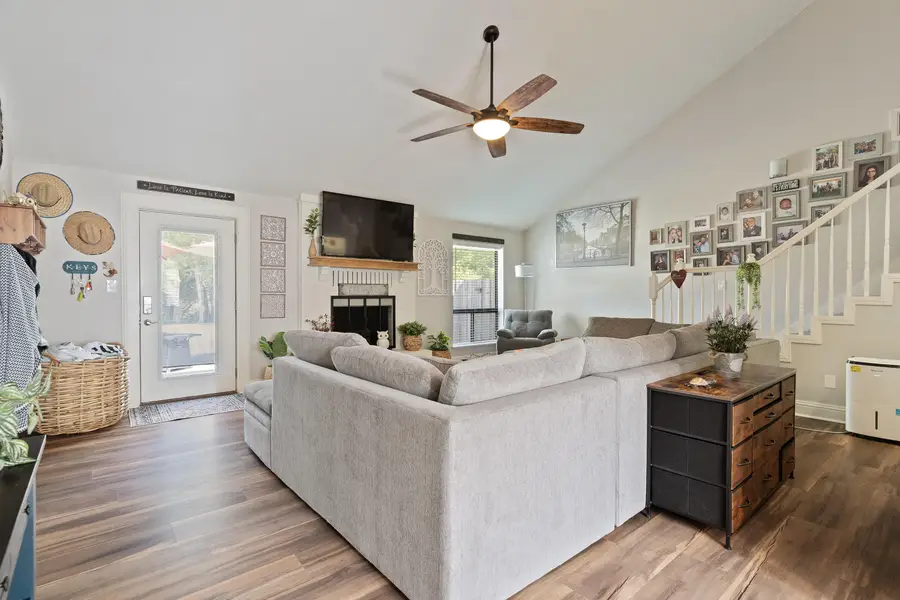 1112 Pin Oak Circle, Niceville, FL 32578 - Image #3