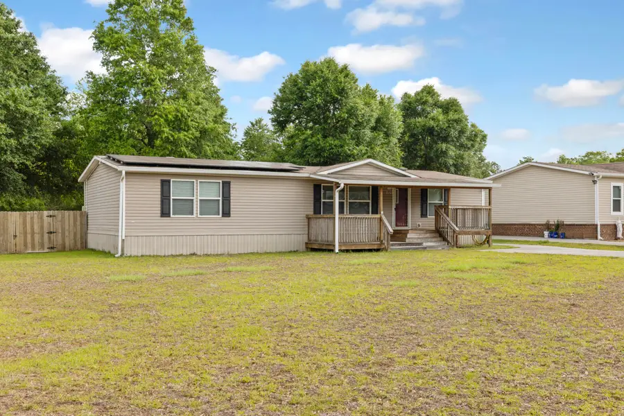 1521 Trotter Way, Baker, FL 32531 - Image #2