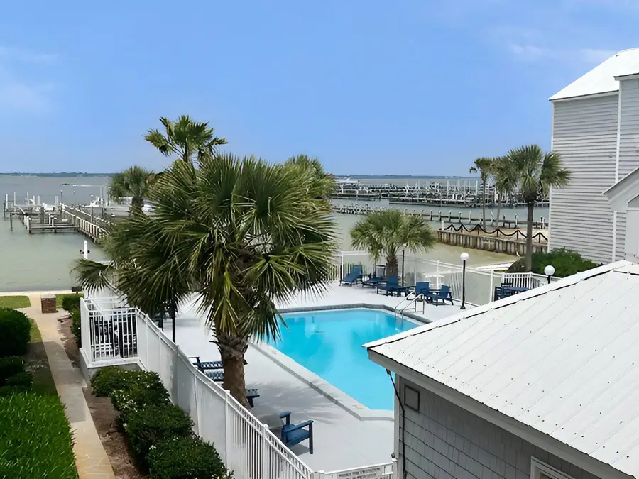 1330 SE Miracle Strip Parkway #205, Fort Walton Beach, FL 32548 - Image #2