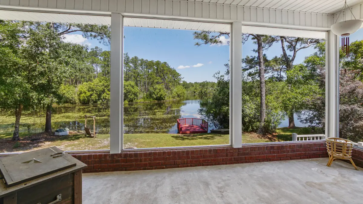 554 Magnolia Lake Drive, Defuniak Springs, FL 32433 - Image #1