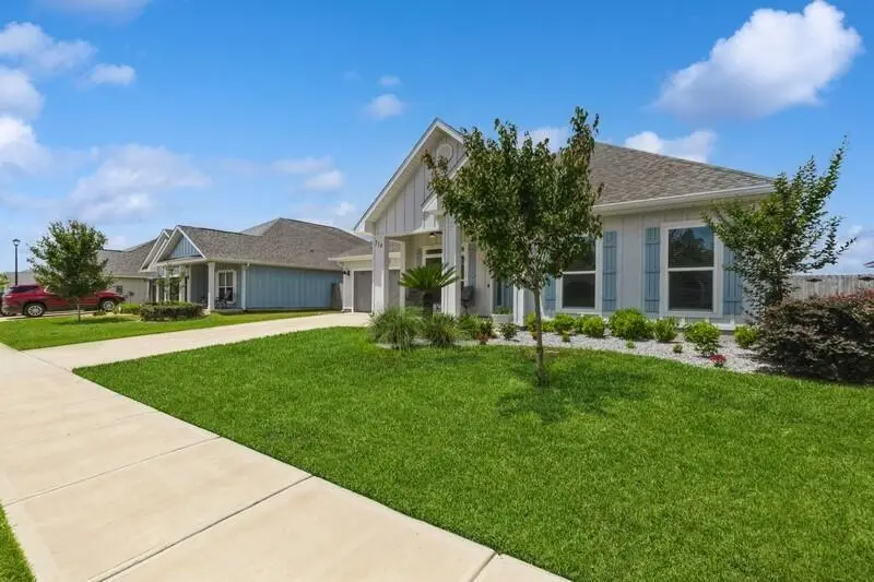 514 Mary Lou Way, Crestview, FL 32539 - Image #2