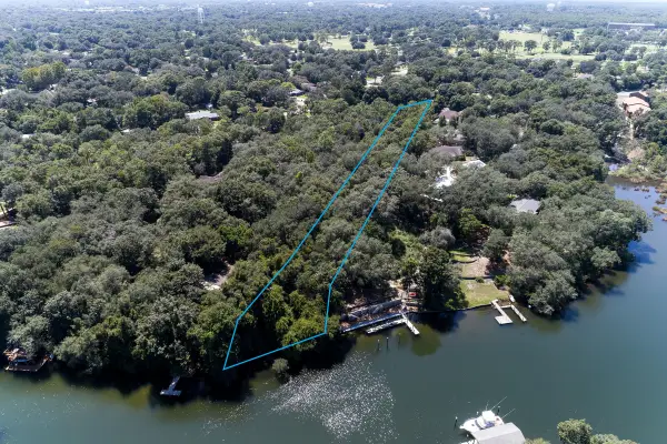 xx NW Mooney Road, Fort Walton Beach, FL 32547