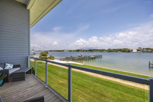 340 Bluefish Drive #106, Fort Walton Beach, FL 32548