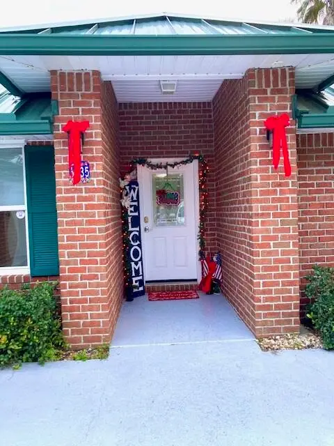 6735 Tidewater Drive, Navarre, FL 32566