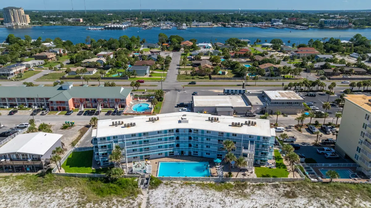 667 Nautilus Court #302, Fort Walton Beach, FL 32548 - Image #1