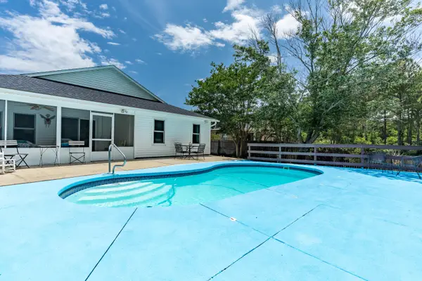 6379 Heronwalk Drive, Gulf Breeze, FL 32563