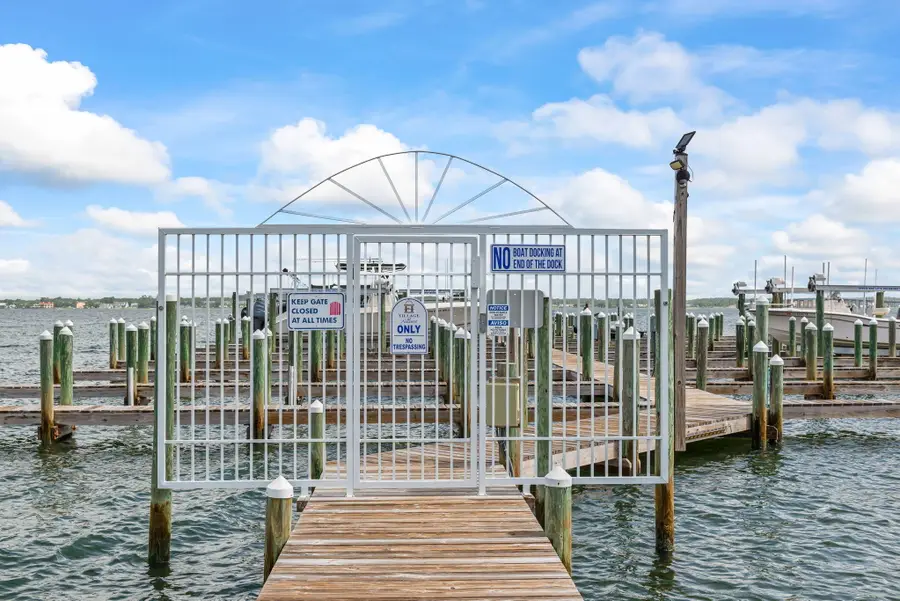 1418 Sonata Court, Navarre, FL 32566 - Image #2