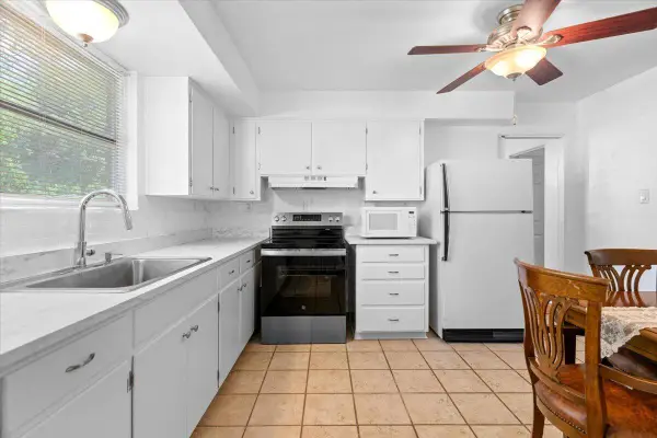 109 NW Maurice Avenue, Fort Walton Beach, FL 32548