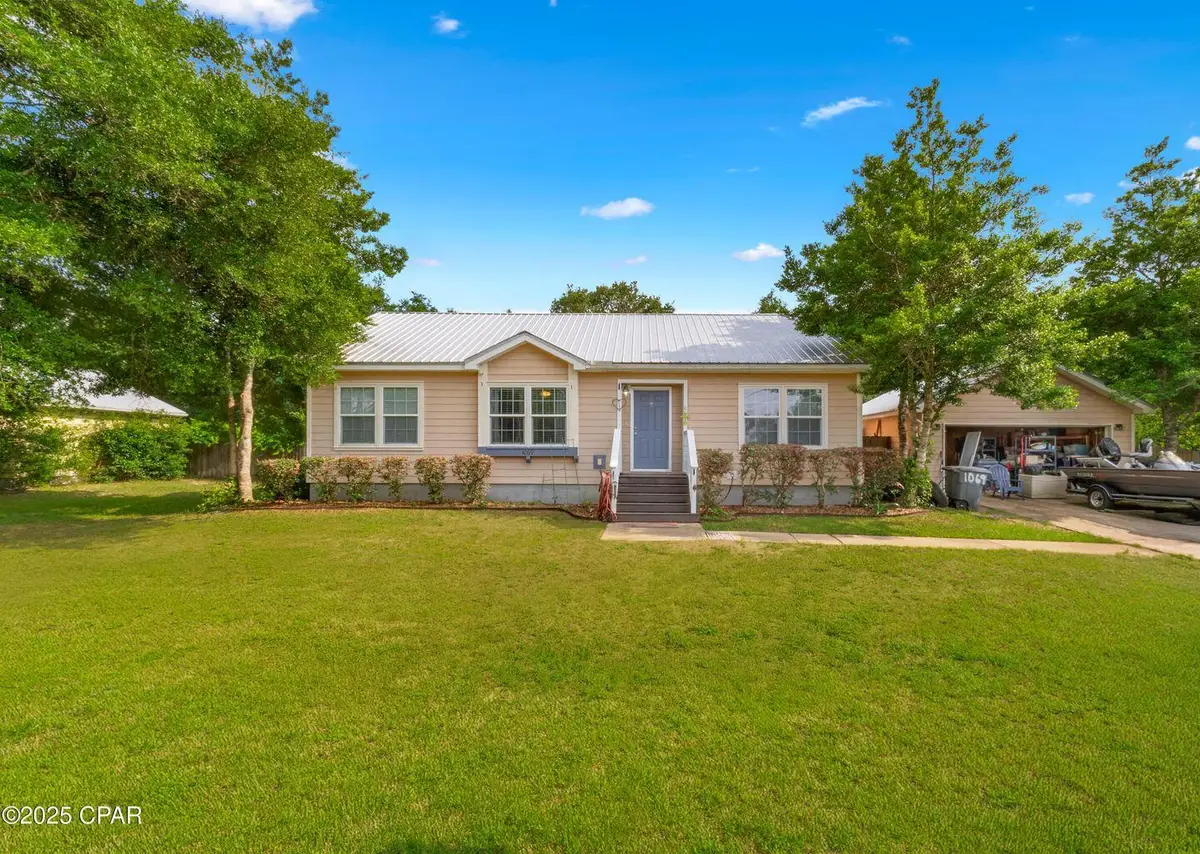 1069 Caswell Road, Defuniak Springs, FL 32433 - Image #1