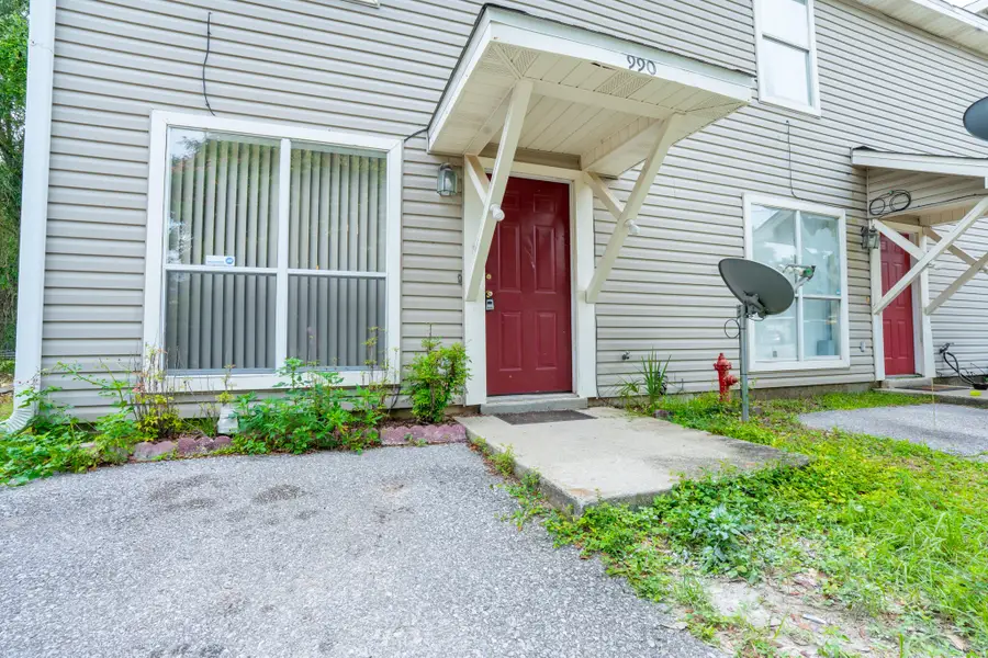 990 Rockport Drive, Fort Walton Beach, FL 32547 - Image #2