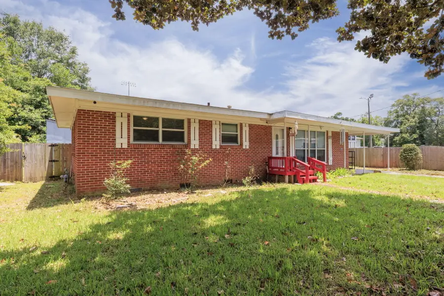 6586 Sellers Drive, Milton, FL 32570 - Image #2