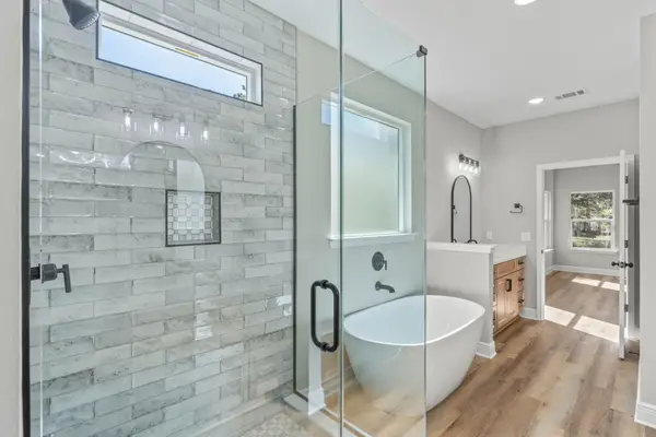 1426 Madelyn Wds Drive, Pensacola, FL 32506