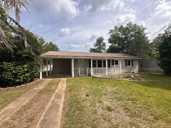 4274 2 Avenue, Marianna, FL 32446
