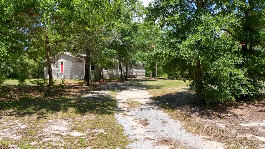4012 Edwards Road, Southport, FL 32409 - Image #3