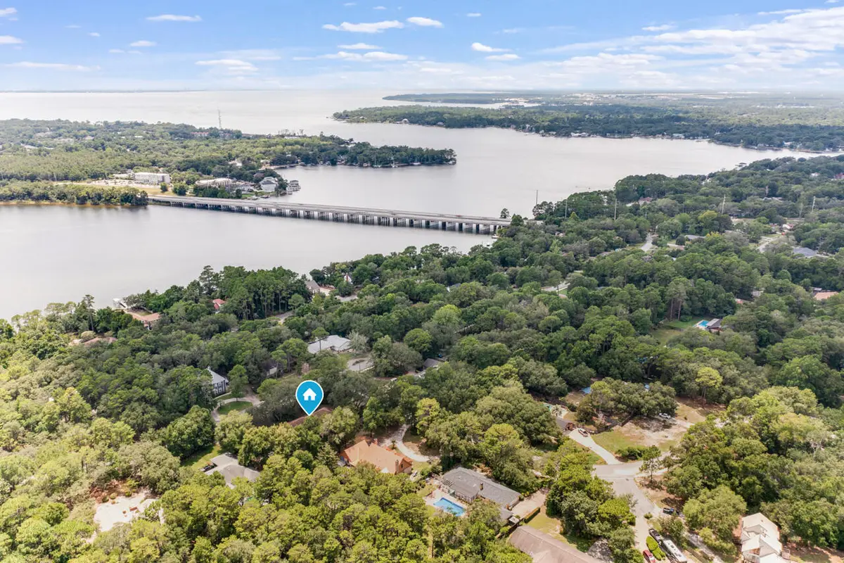 2601 Edgewater Drive, Niceville, FL 32578 - Image #1