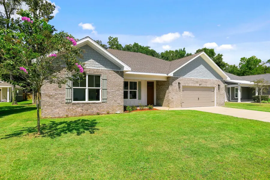 61 Spruce Street, Freeport, FL 32439 - Image #3