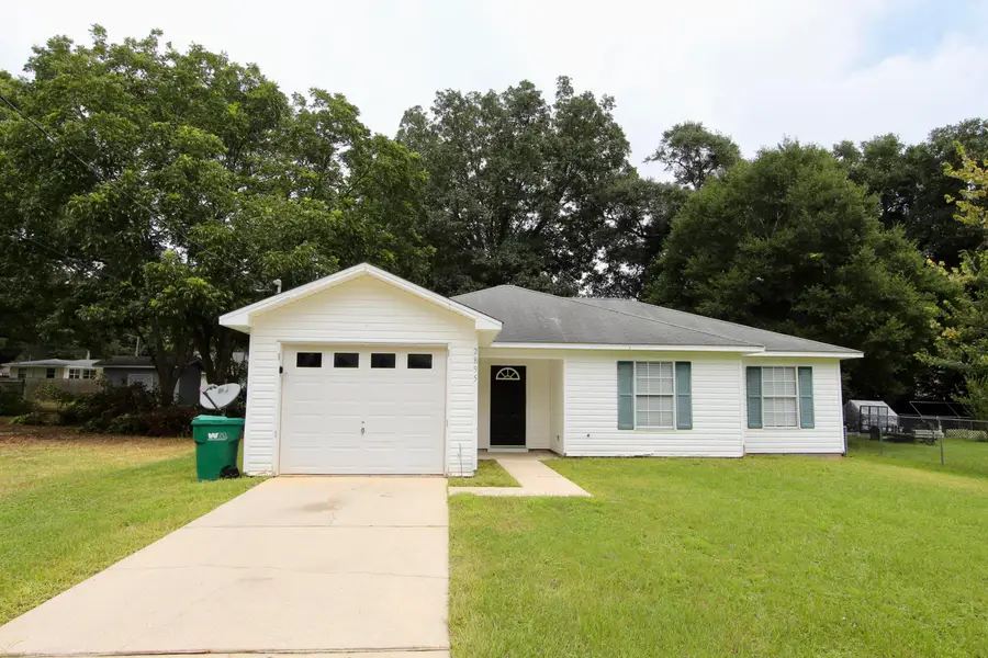 2895 Pansy Avenue, Crestview, FL 32539 - Image #2