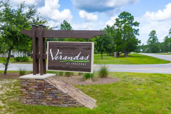 139 Date Palm Lane, Freeport, FL 32439