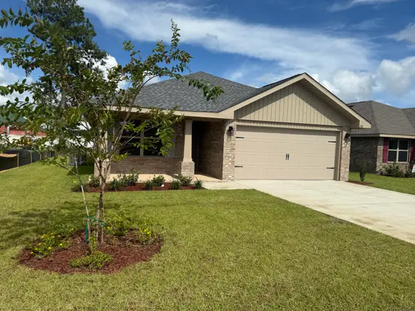 190 Ridgeway Circle, Crestview, FL 32536