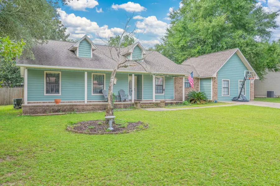 253 Grand Prix Drive, Crestview, FL 32536 - Image #2