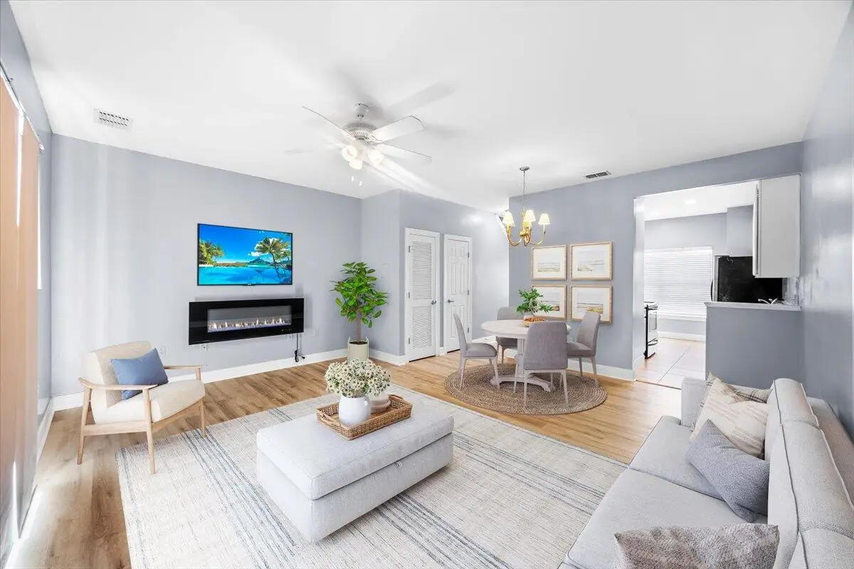 15284 331 Business Highway #7B, Freeport, FL 32439 - Image #1