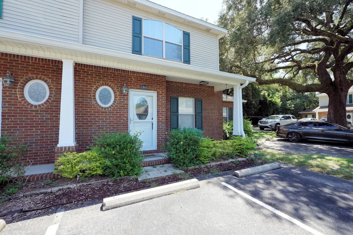 1905 Cottage Grove Lane, Niceville, FL 32578 - Image #1