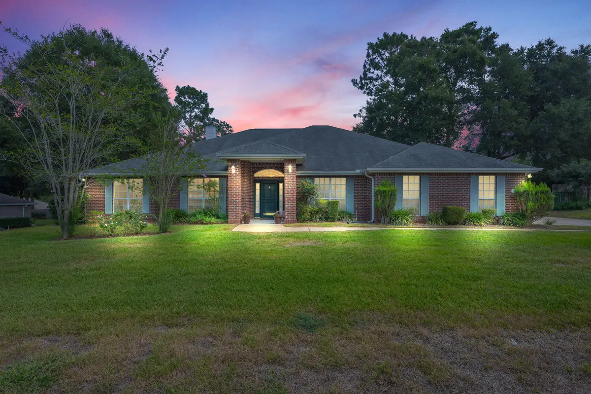 5863 Hunting Meadows Drive, Crestview, FL 32536 - Image #1