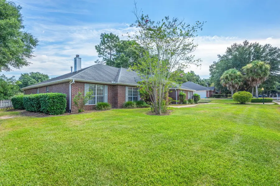 5863 Hunting Meadows Drive, Crestview, FL 32536 - Image #3