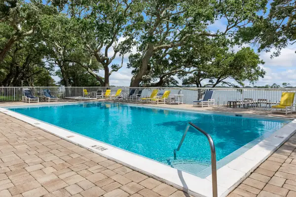 209 W Miracle Strip Parkway #C201, Mary Esther, FL 32569