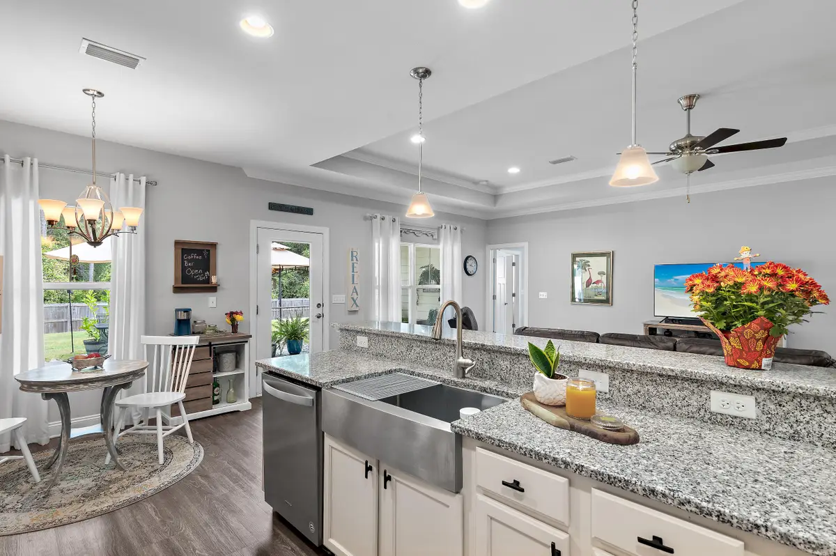 854 Whispering Creek Avenue, Freeport, FL 32439 - Image #1