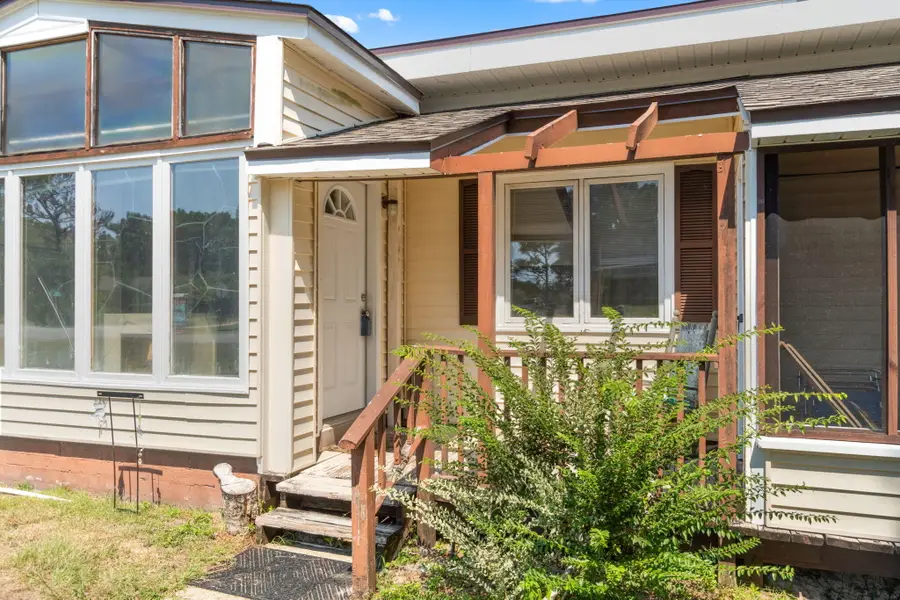 6764 Marlin Street, Navarre, FL 32566 - Image #2