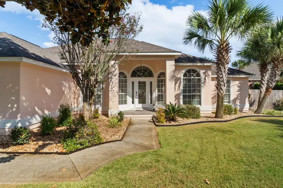 1908 Rue La Fountaine, Navarre, FL 32566 - Image #2