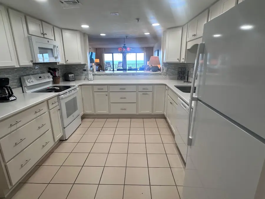 554 Coral Court #504, Fort Walton Beach, FL 32548 - Image #3