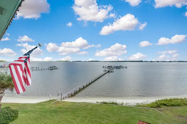 1695 Highway 98 #302, Mary Esther, FL 32569