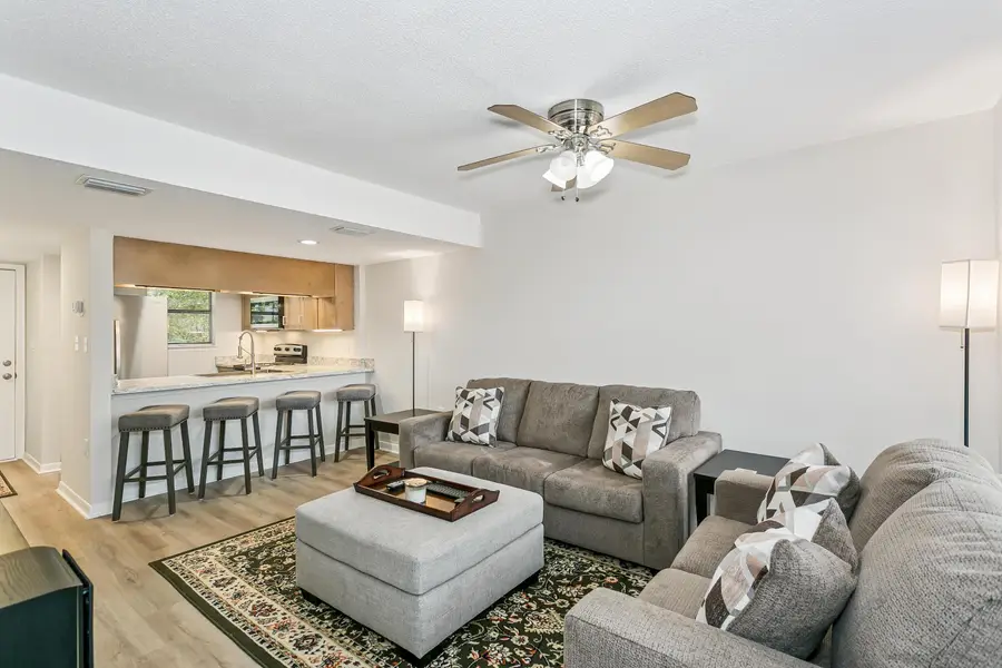 229 Carmel Drive #UNIT 9, Fort Walton Beach, FL 32547 - Image #2