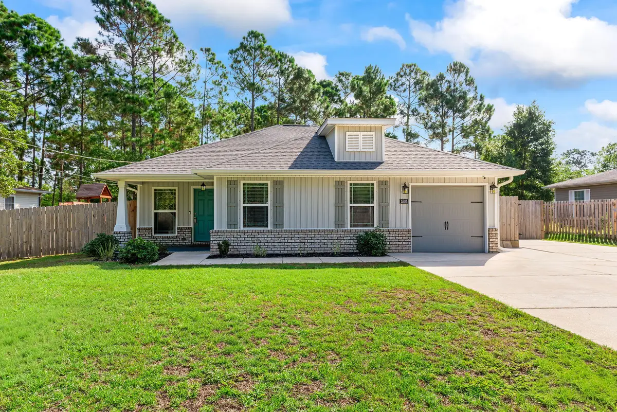 5585 Charter Circle, Gulf Breeze, FL 32563 - Image #1
