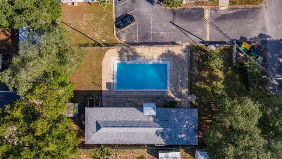 201 E College Boulevard #13, Niceville, FL 32578 - Image #2