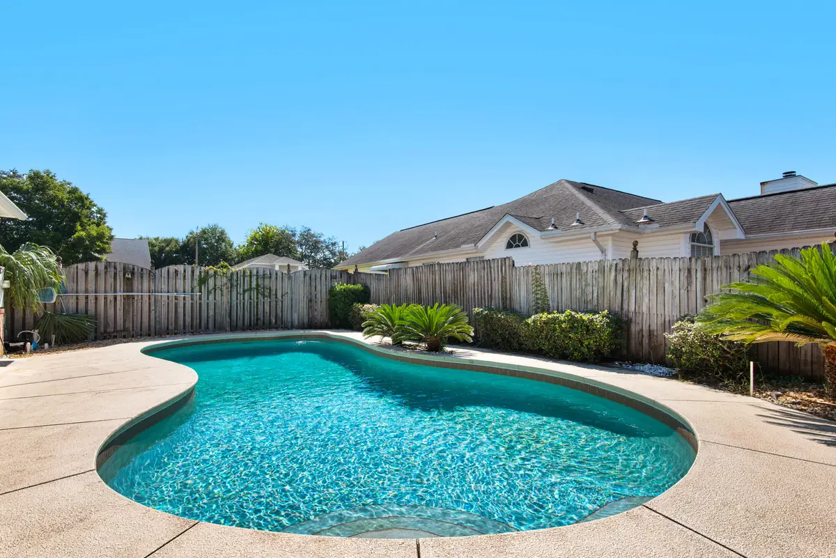 880 Brande Court, Shalimar, FL 32579 - Image #1