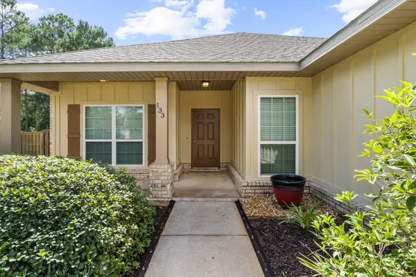 133 Dickens Drive, Freeport, FL 32439