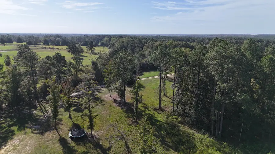 444 Tall Oaks Road, Defuniak Springs, FL 32435 - Image #2
