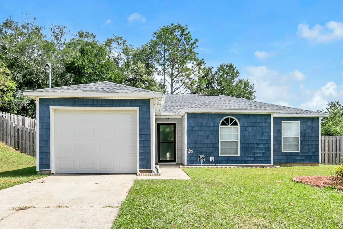 4877 Kensington Lane, Crestview, FL 32539 - Image #1