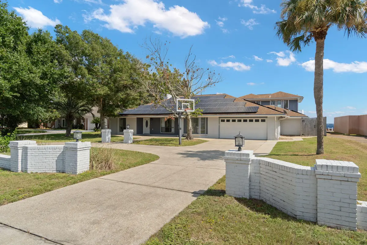 5 Country Club Road, Shalimar, FL 32579 - Image #1