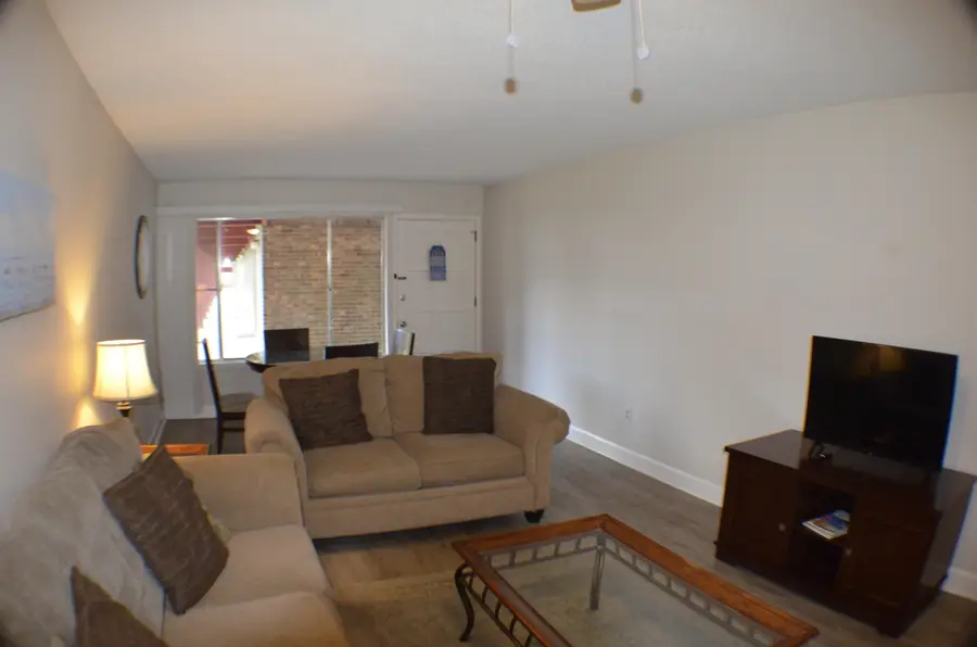 210 Pelham Road #107C, Fort Walton Beach, FL 32547 - Image #2