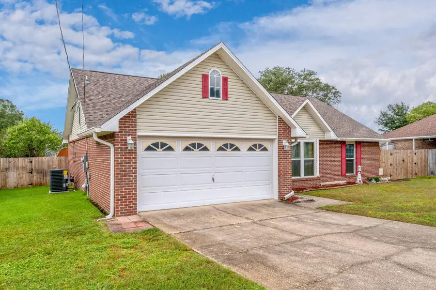 517 Tom Sawyer Lane, Crestview, FL 32536 - Image #3