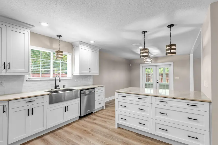 343 Oaklake Lane, Niceville, FL 32578 - #2