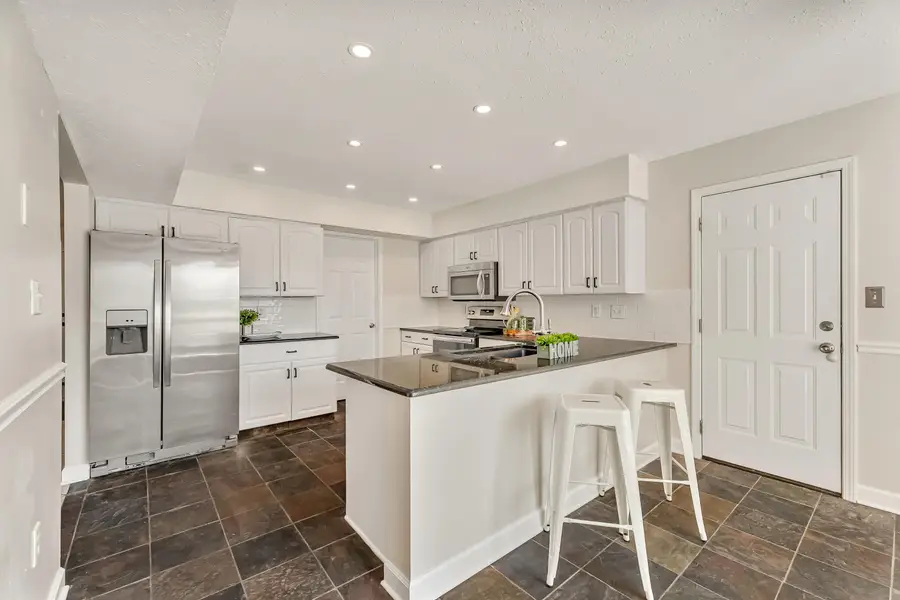 413 Emerald Pointe Drive, Mary Esther, FL 32569 - Image #3