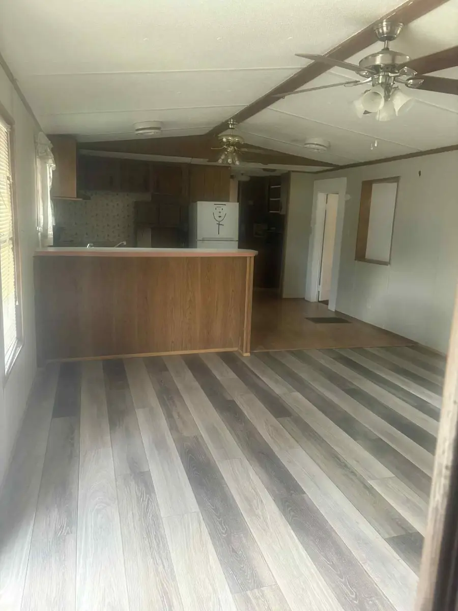 90 W Orange Blossom Ave Avenue, Defuniak Springs, FL 32433 - Image #2